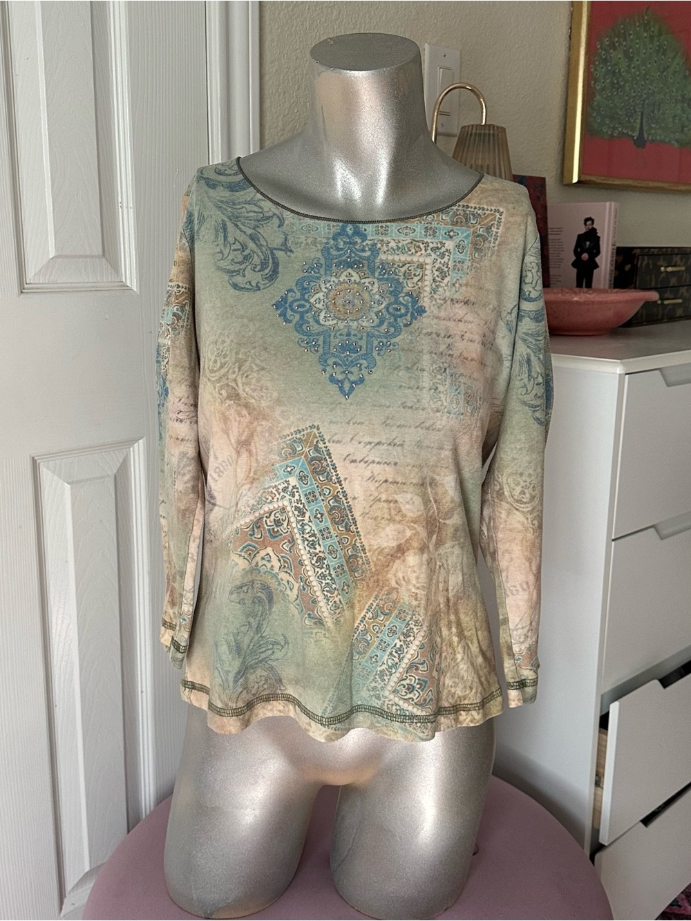 B. Friends Vintage Long Whimsy Script Paisley Print Graphic Long Sleeve Tee